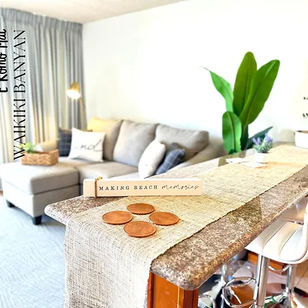 Stunning 1Bd A Block Away To Waikiki Beach Free Parking Honolulu Extérieur photo