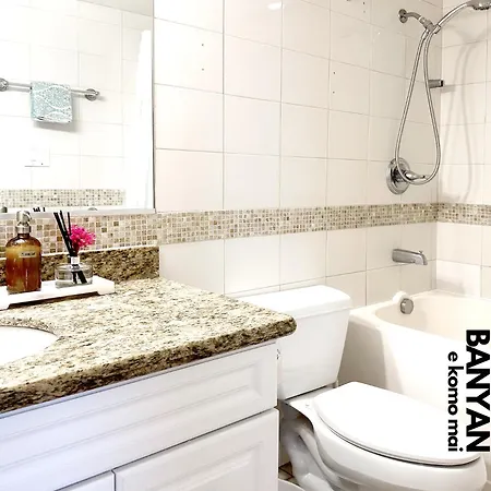 Stunning 1Bd A Block Away To Waikiki Beach Free Parking Honolulu Extérieur photo